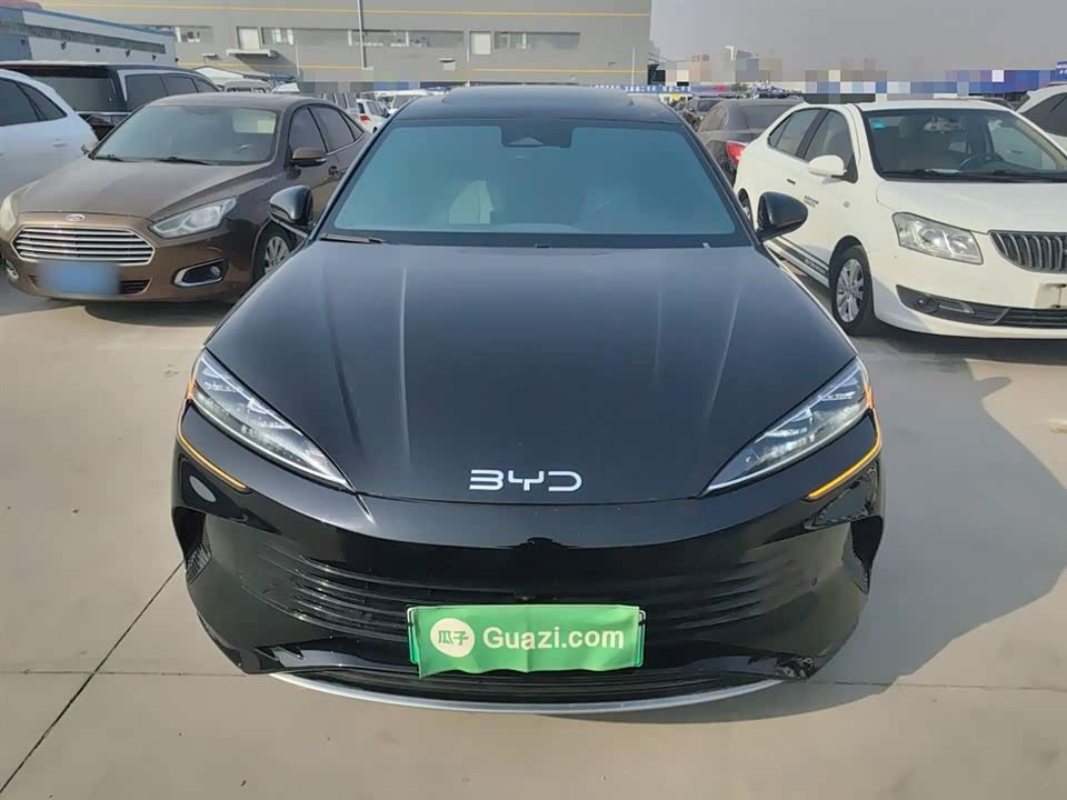 BYD Seal 07 DM-i