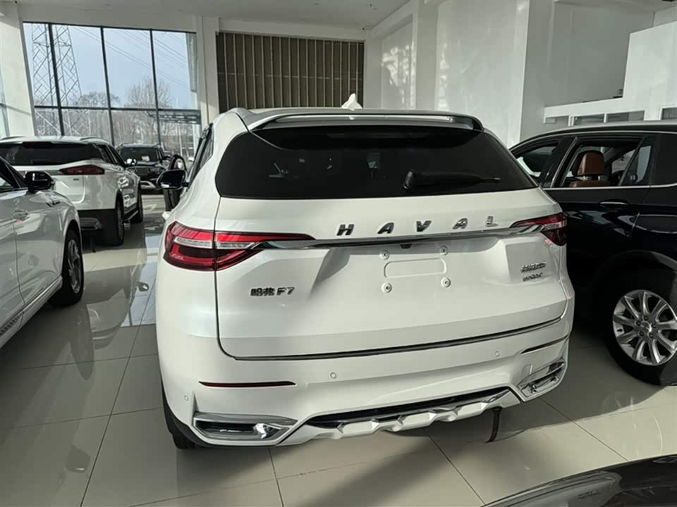Haval F7