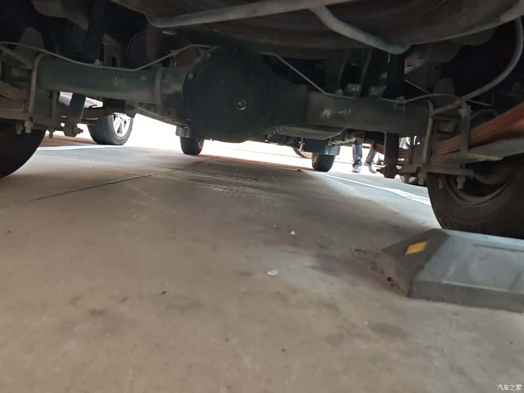 DongFeng C35, 2021 25