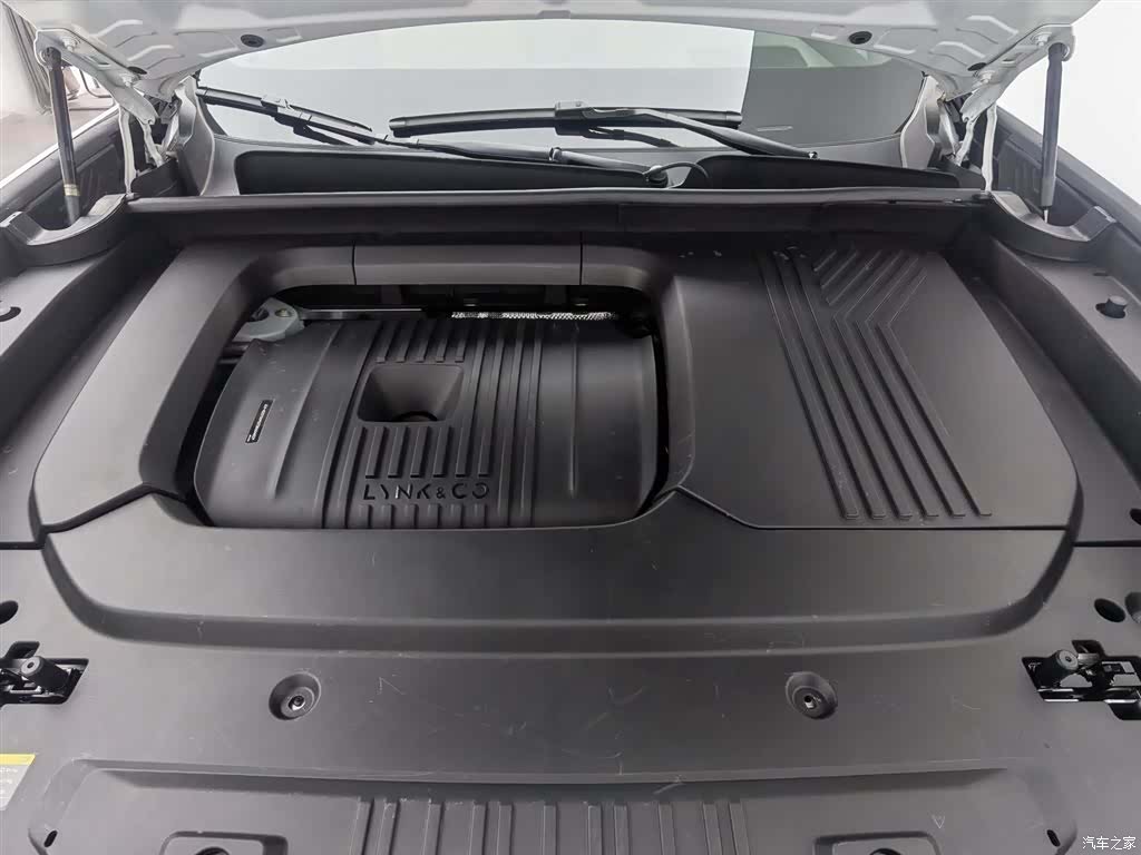 Lynk & Co 02, 2025 6