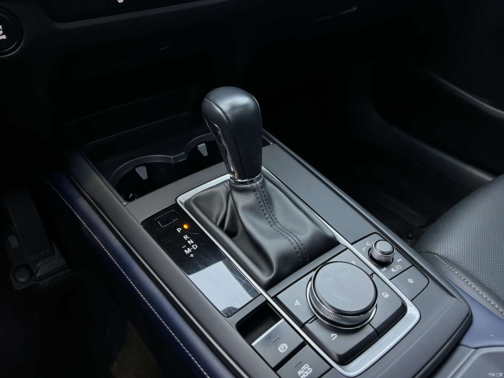 Mazda CX-30, 2022 6