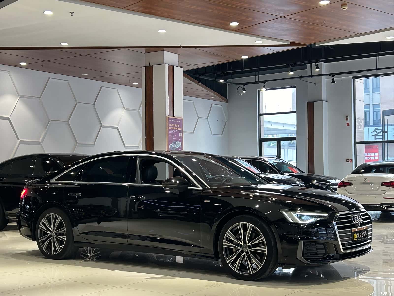 Audi A6L, 2021 4