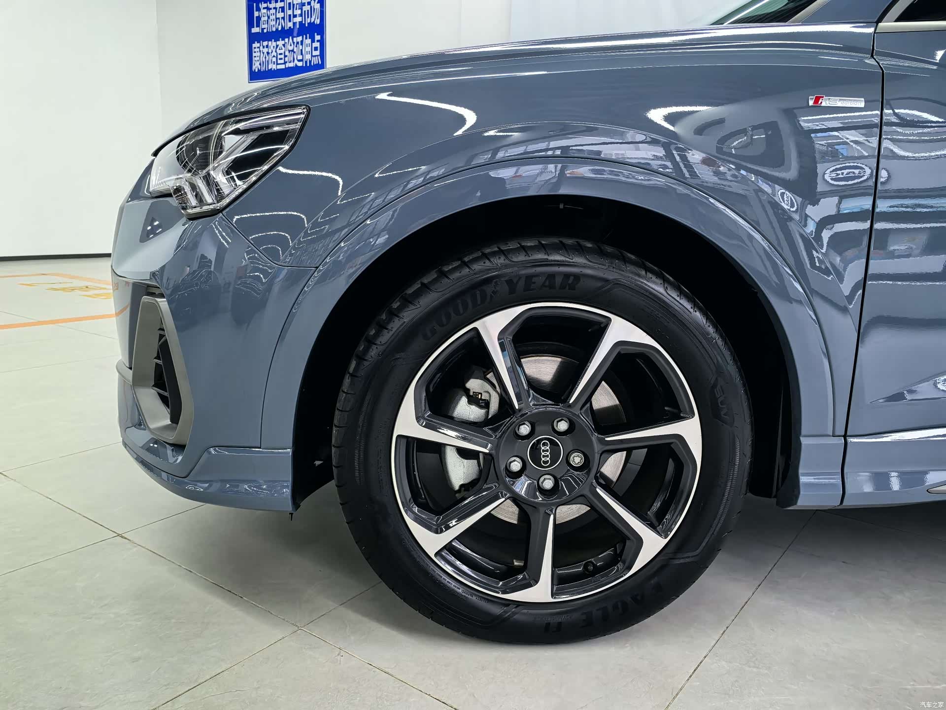 Audi Q3, 2021 3