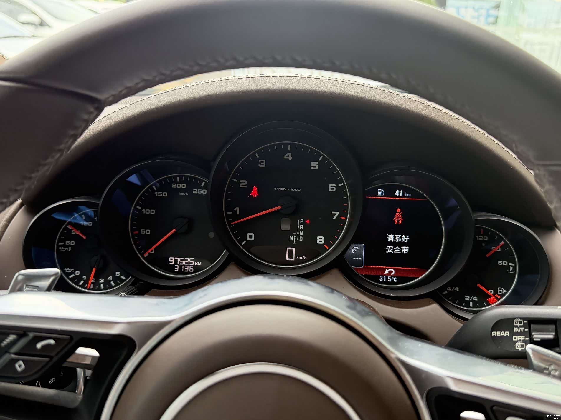 Porsche Cayenne, 2016 7