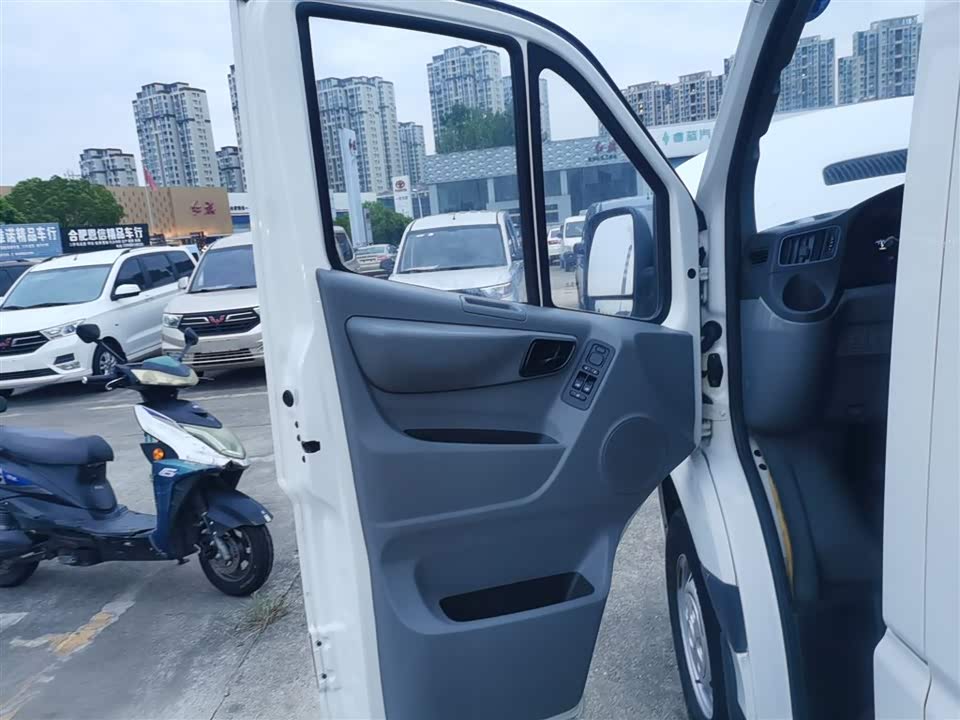 Foton Tuano Foton Tuano