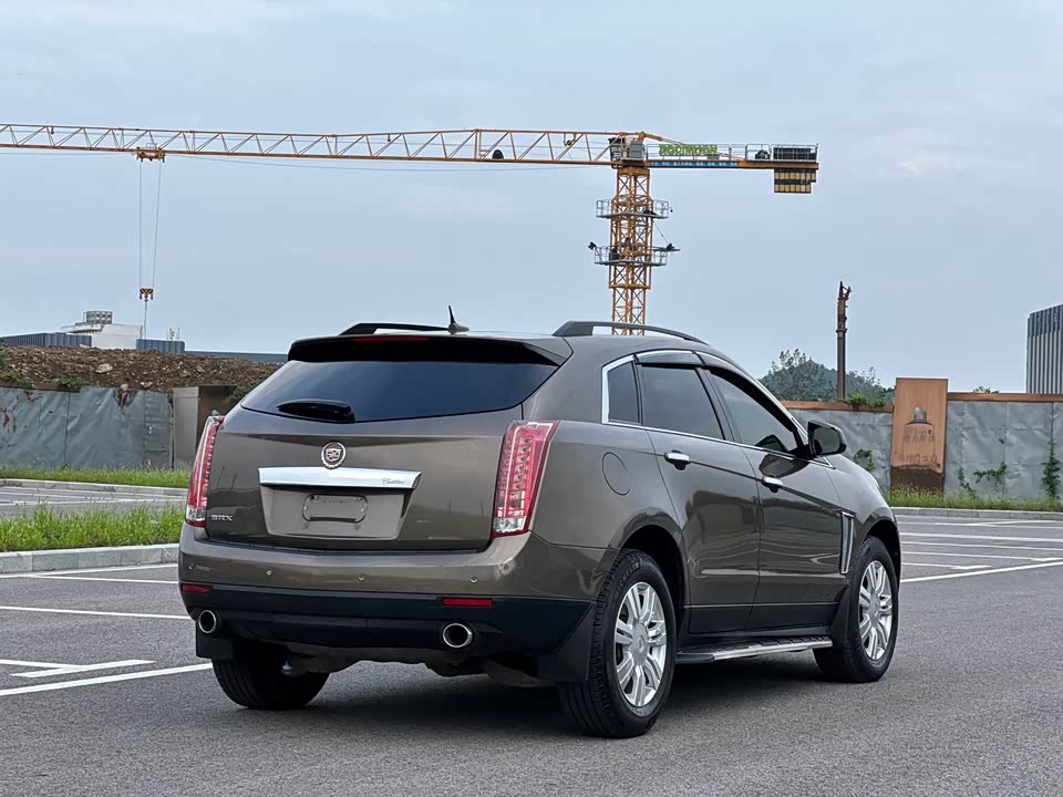 Cadillac SRX