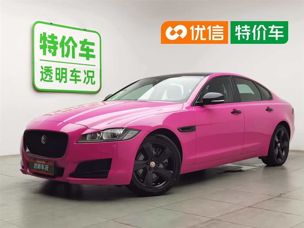 Jaguar XF