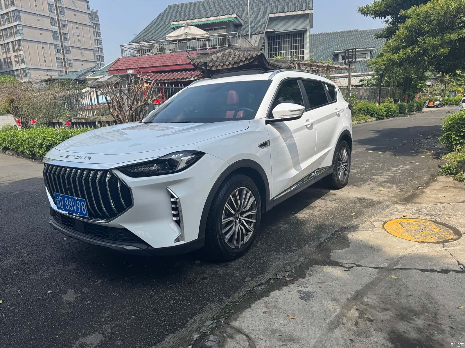 Jetour X70, 2023 1