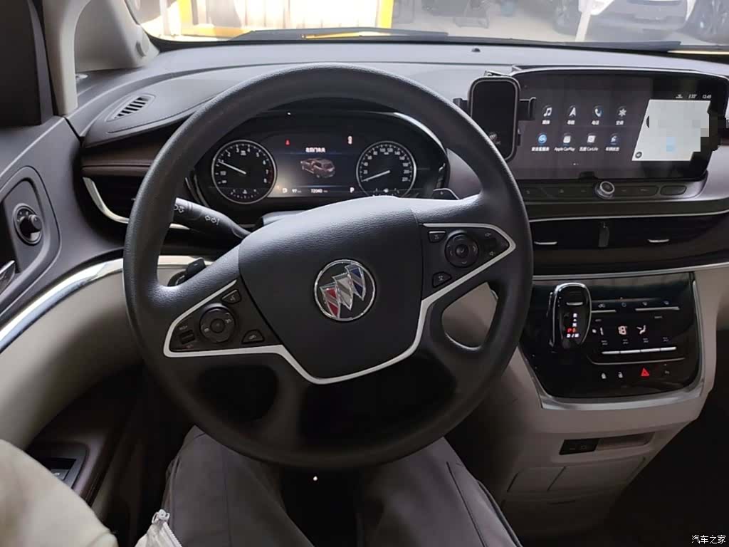 Buick GL8, 2024 11