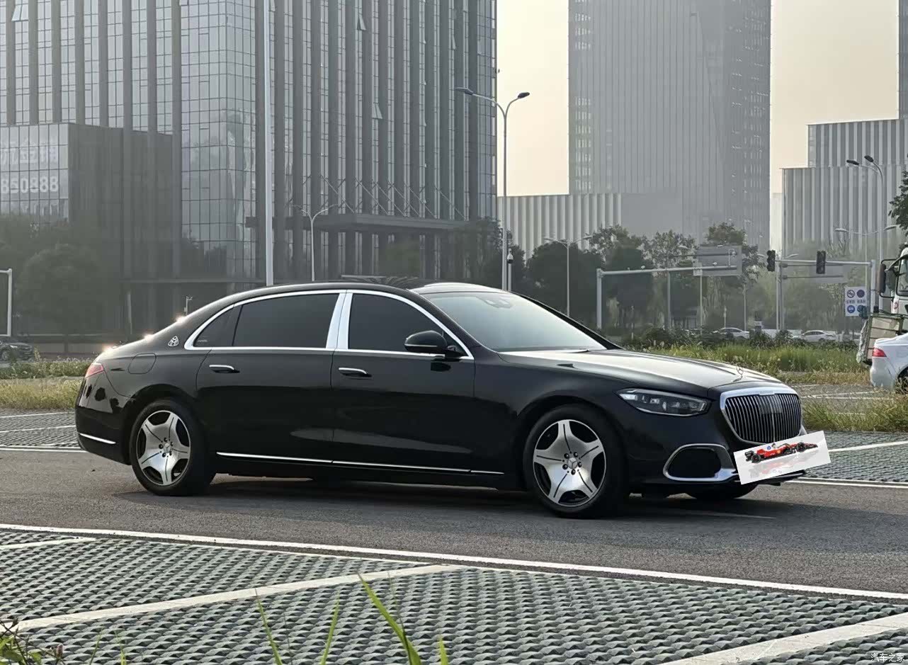 Maybach S-Class, 2021 1