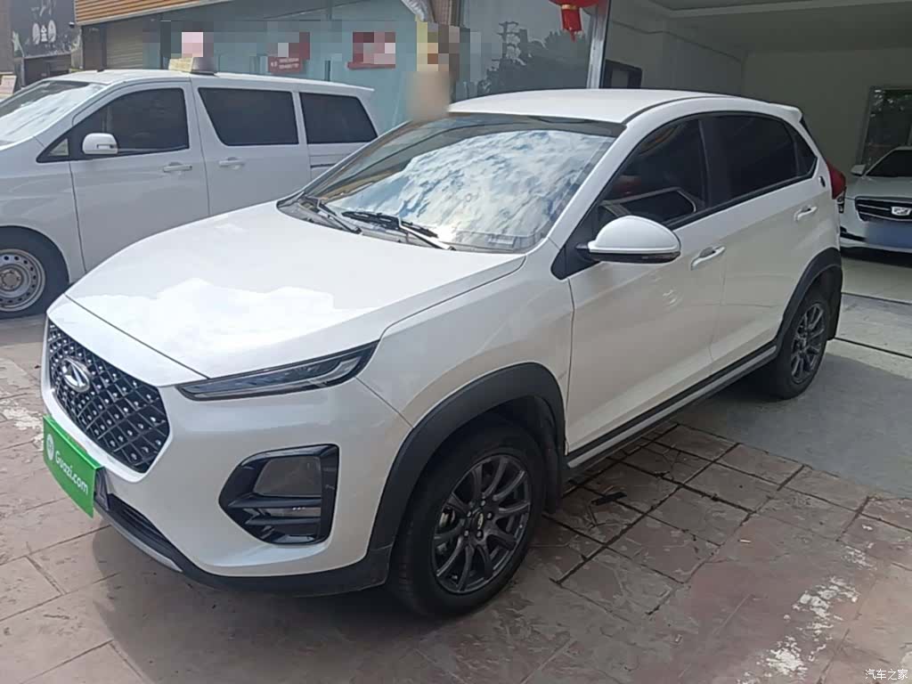 Chery 3x, 2025 1