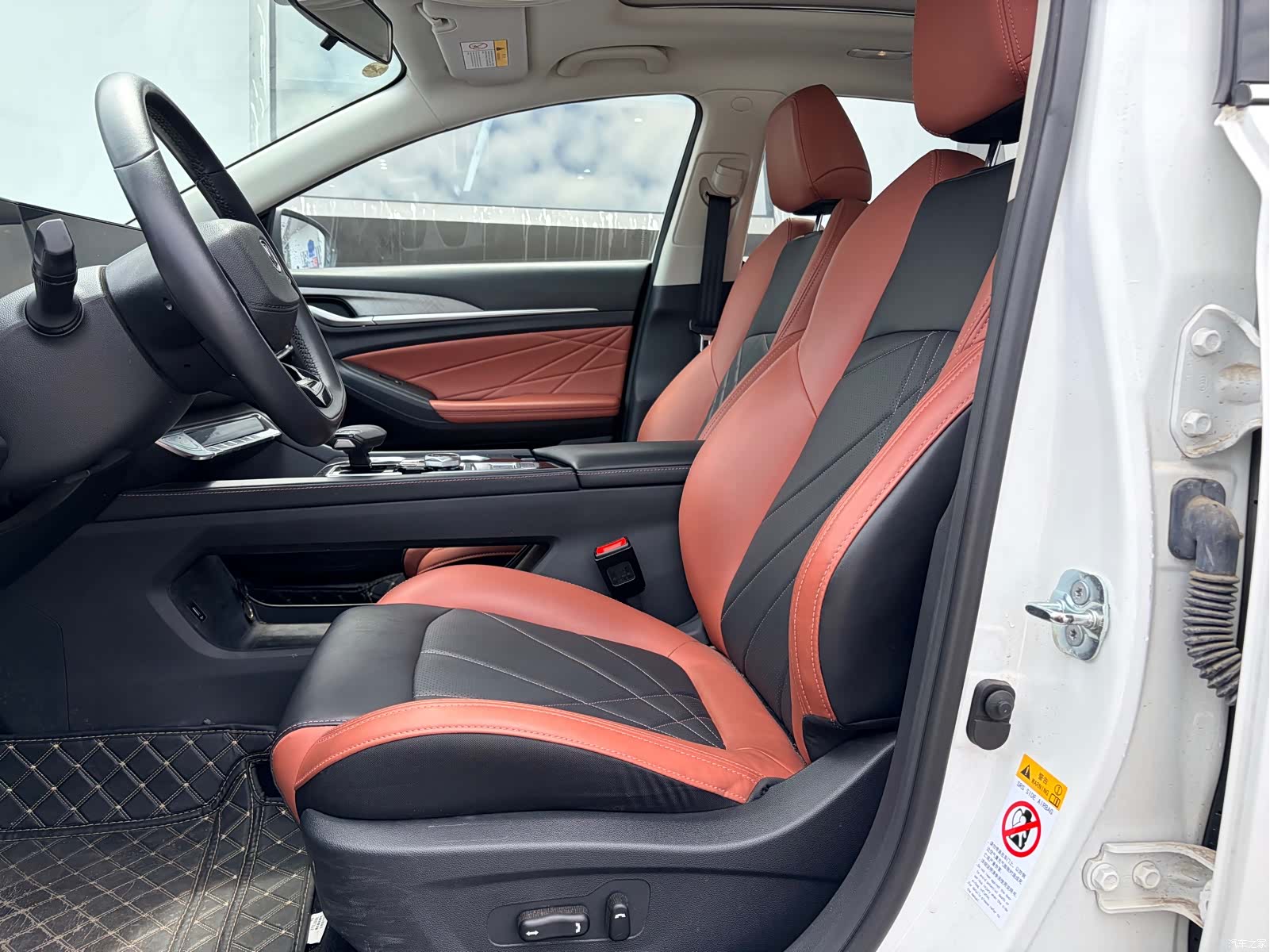 Changan Eado, 2022 10