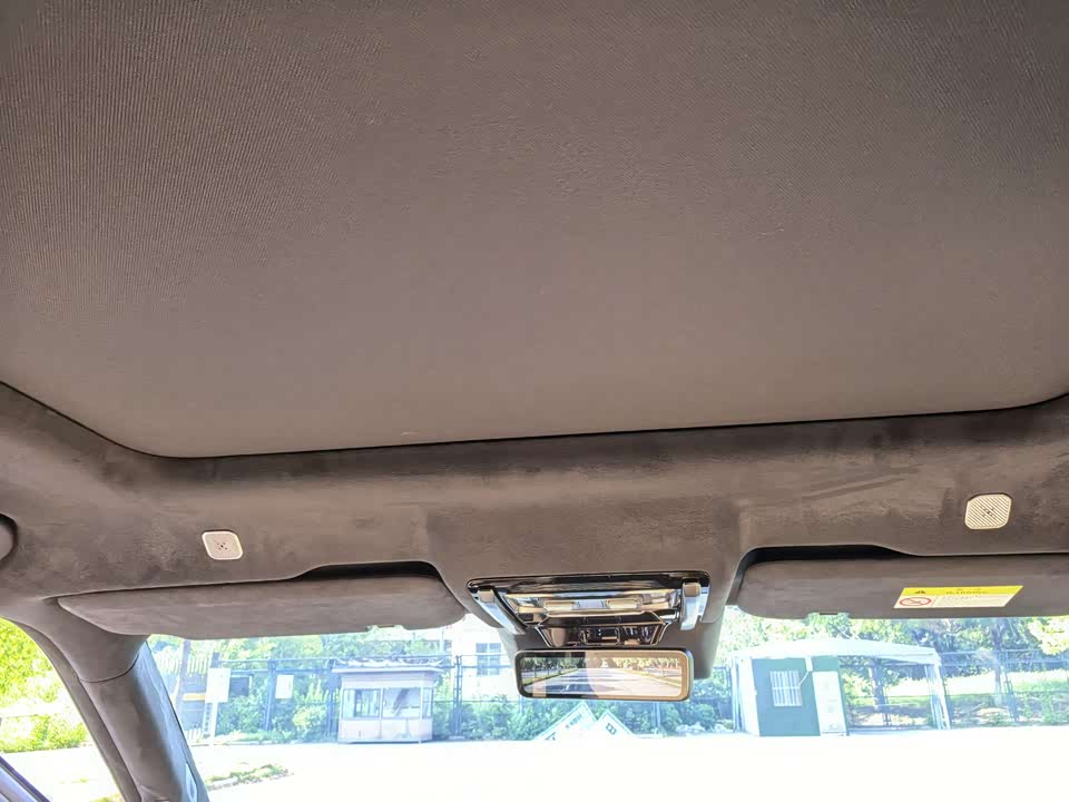 BYD Leopard 8