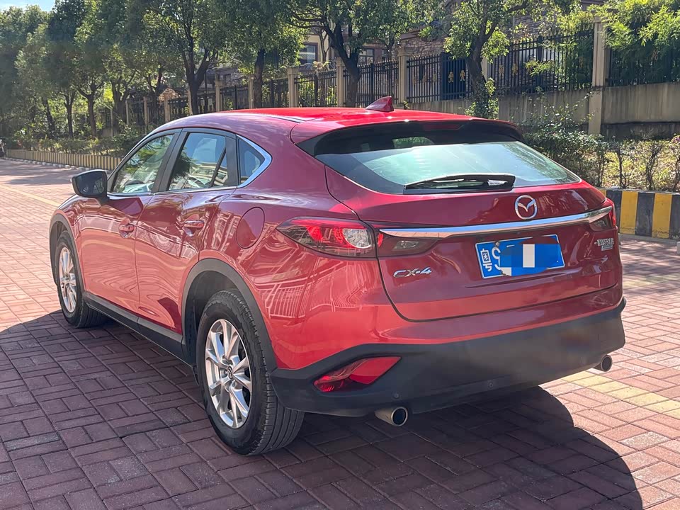 Mazda CX-4