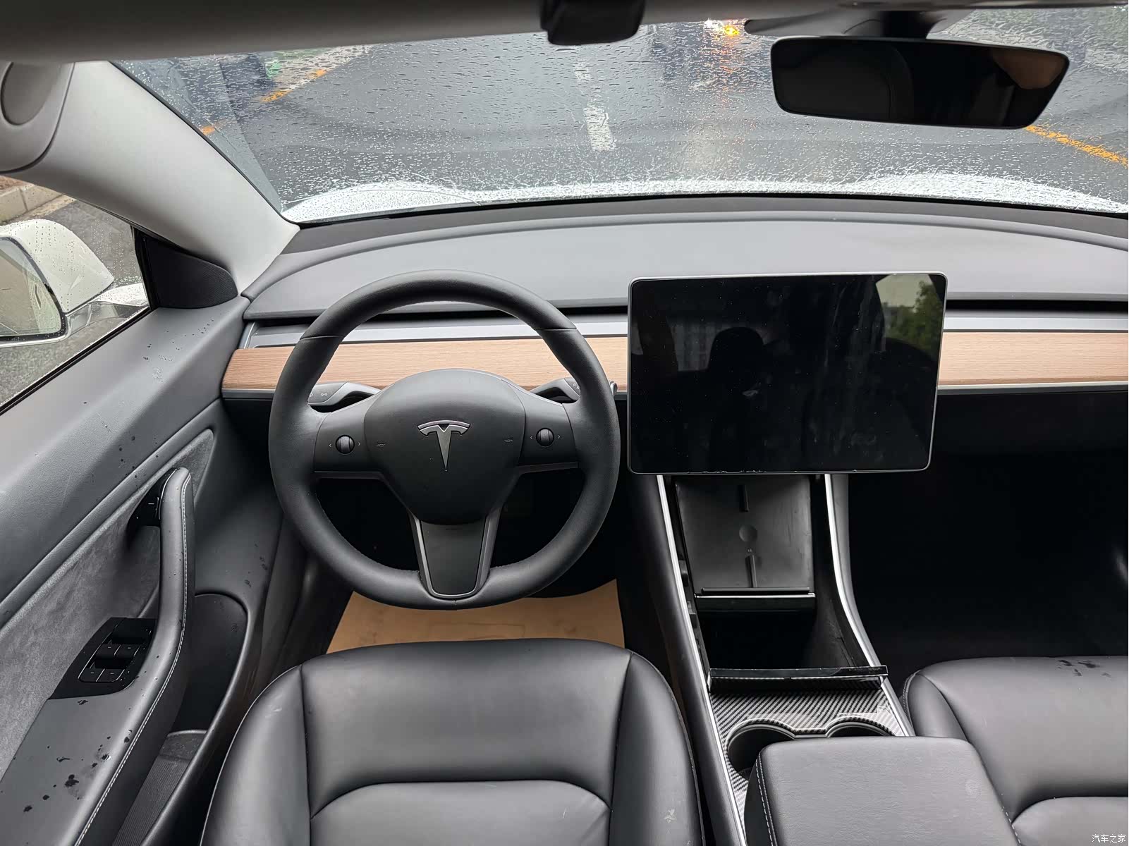 Tesla Model 3, 2019 14