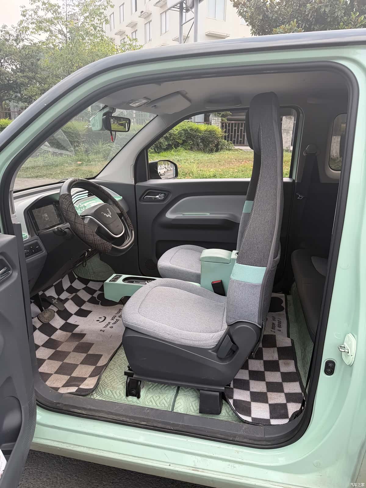 Wuling MINIEV, 2022 11