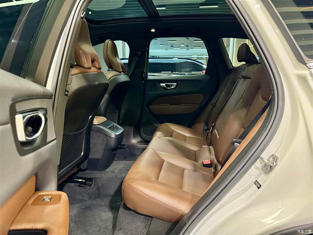 Volvo XC60, 2022 19