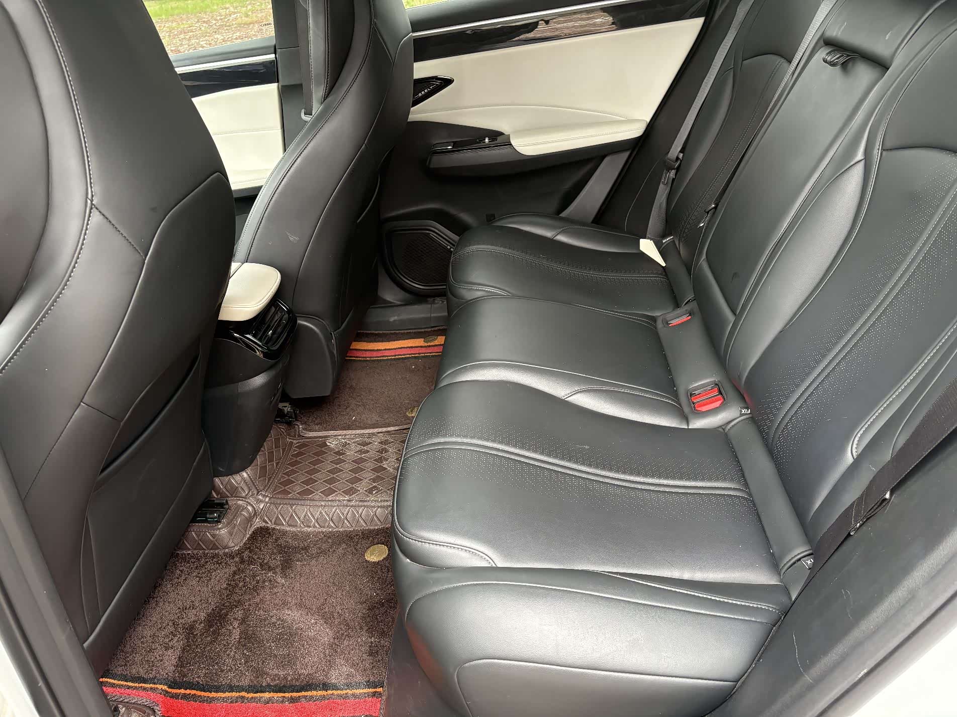 Geely Galaxy L7, 2024 10