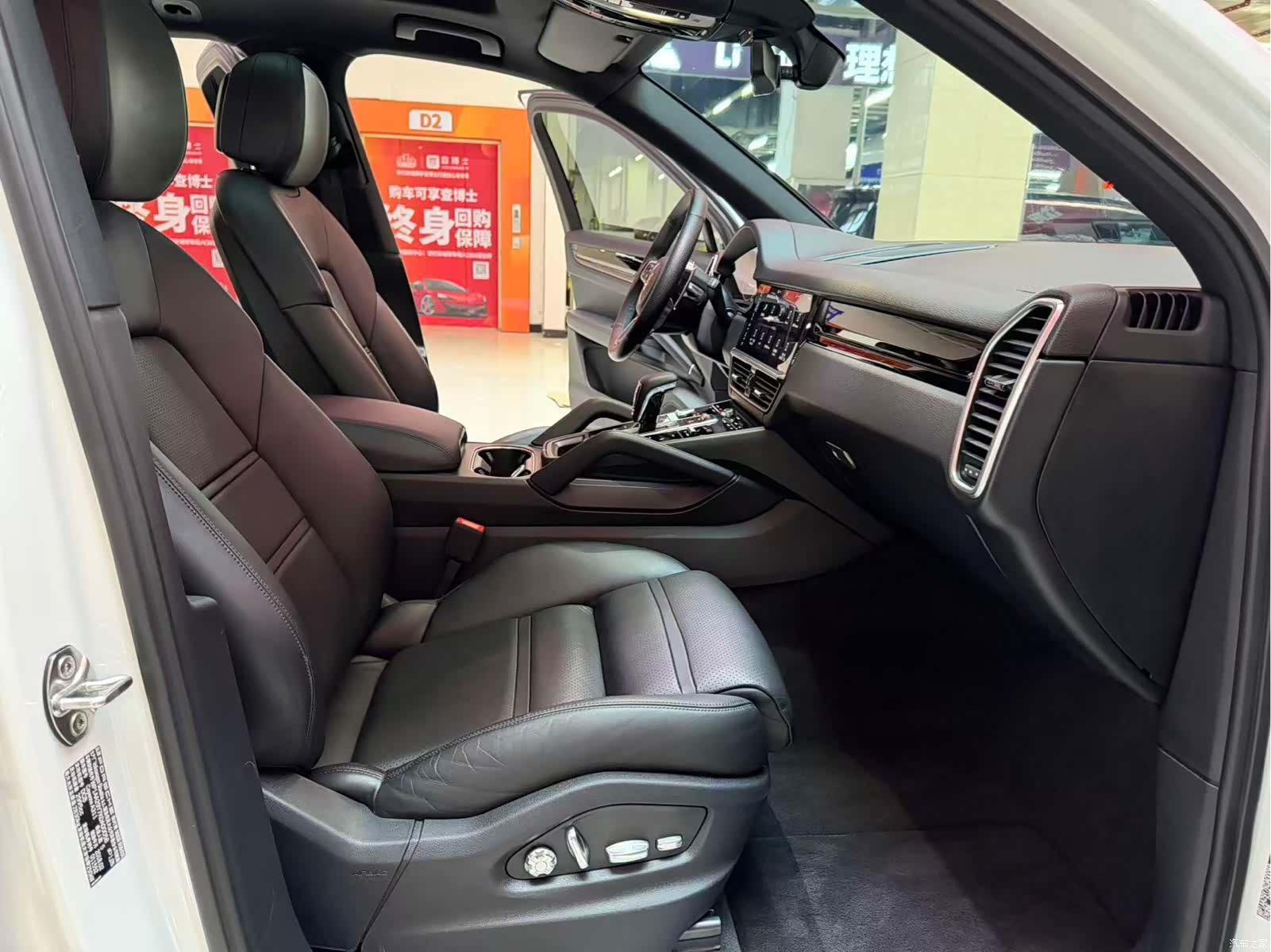 Porsche Cayenne, 2018 14