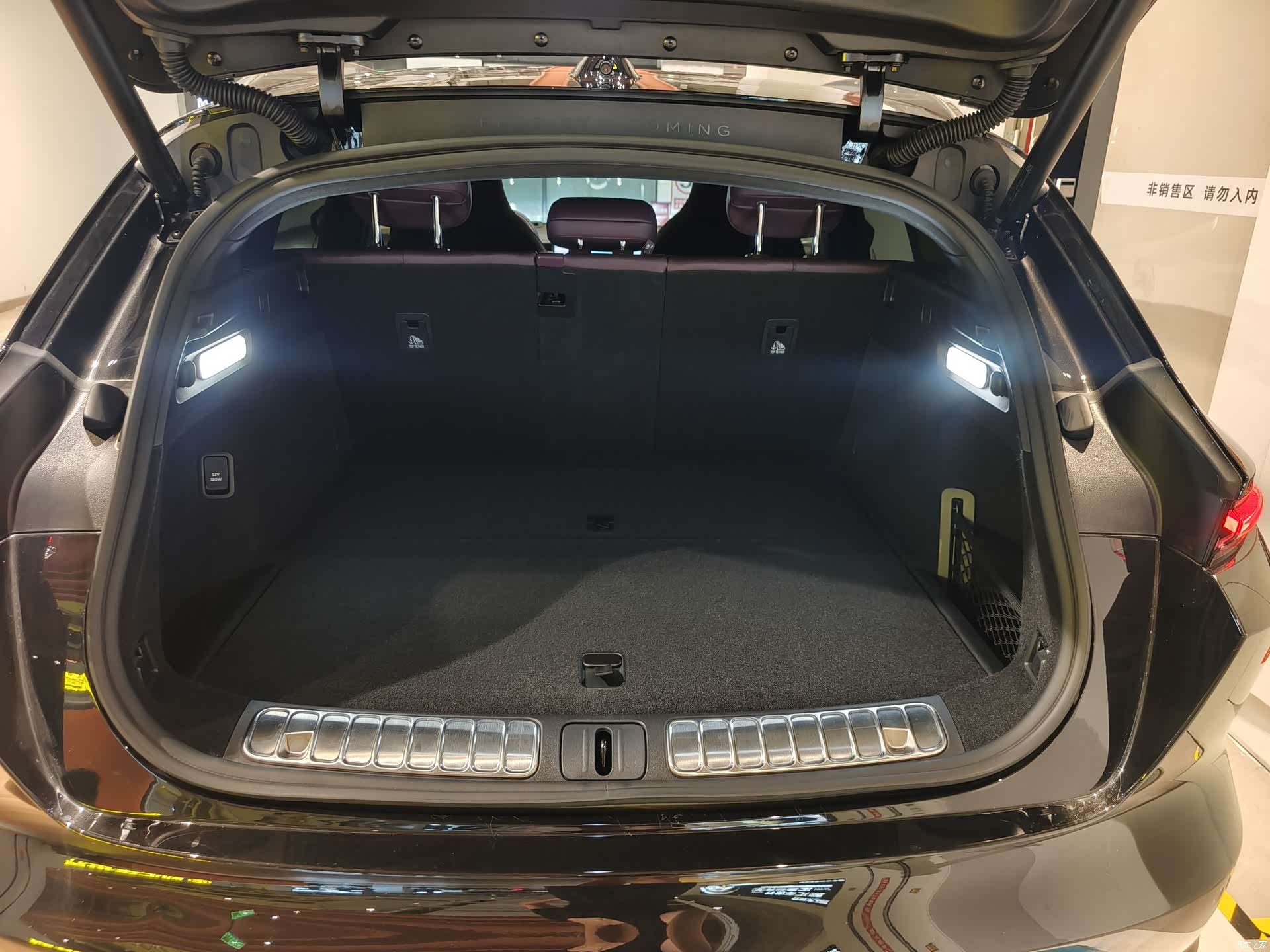 NIO ET5, 2025 13
