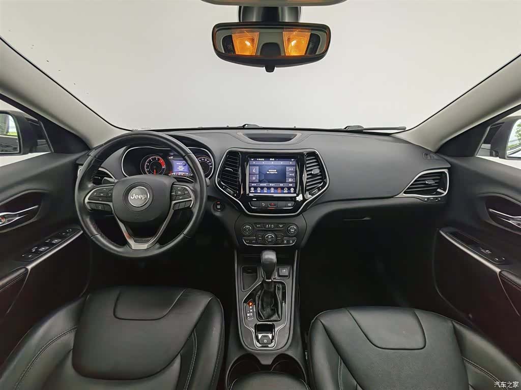 Jeep Cherokee, 2020 все фото
