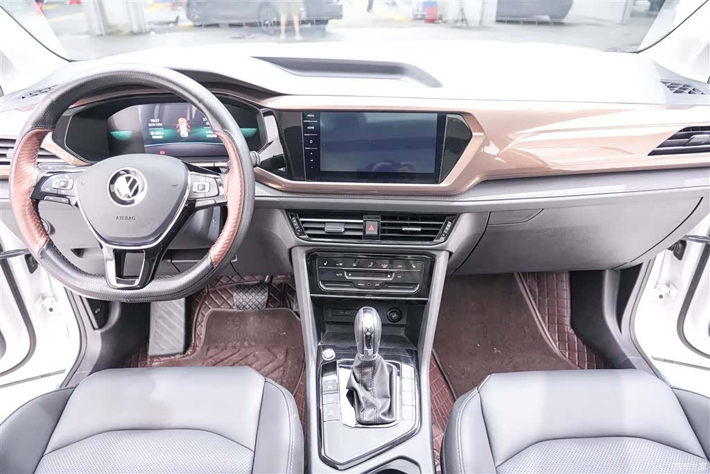 Volkswagen Tharu, 2022 15