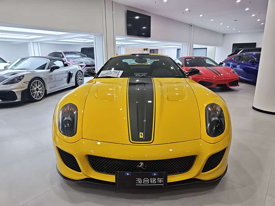 Ferrari 599