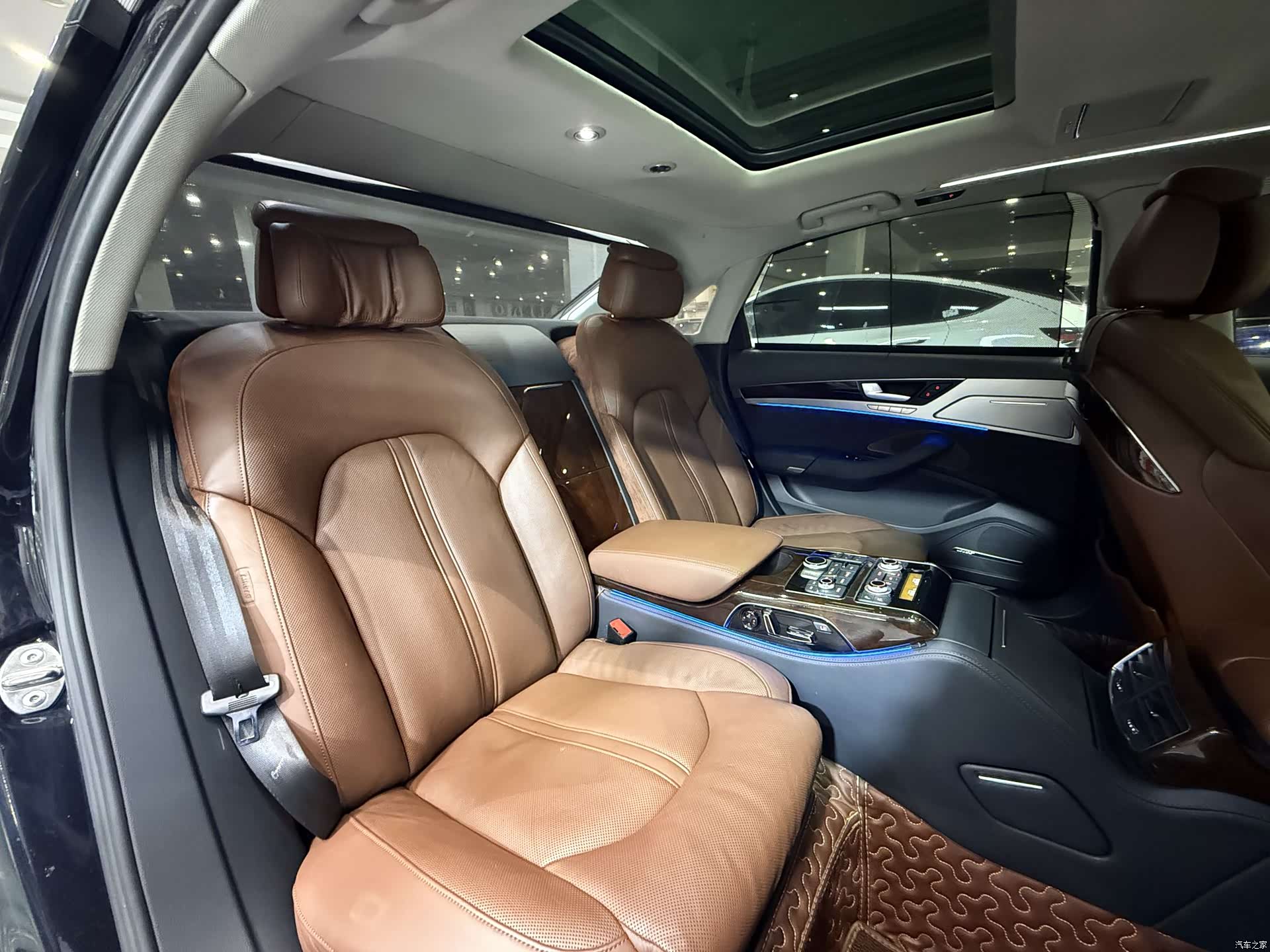 Audi A8L, 2015 14