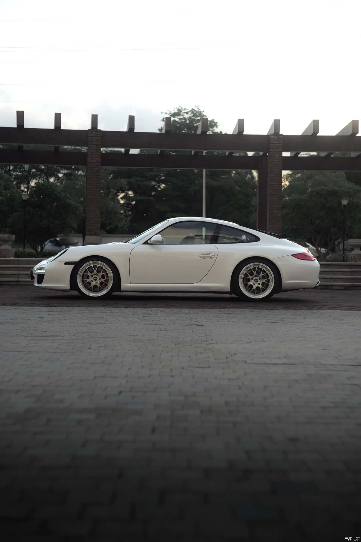 Porsche 911, 2011 15