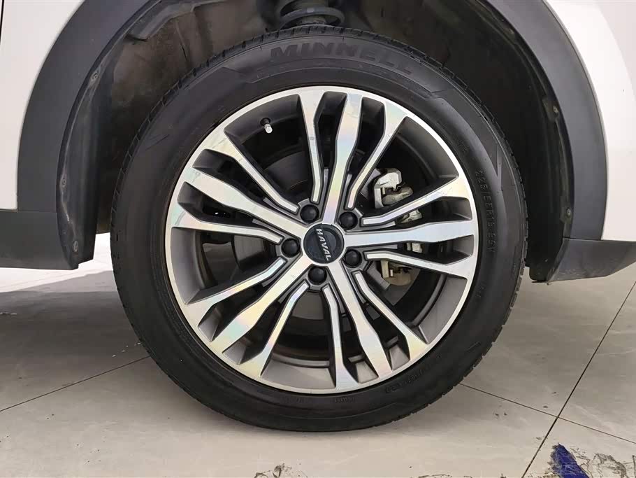 Haval F7