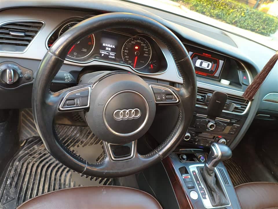 Audi A4L
