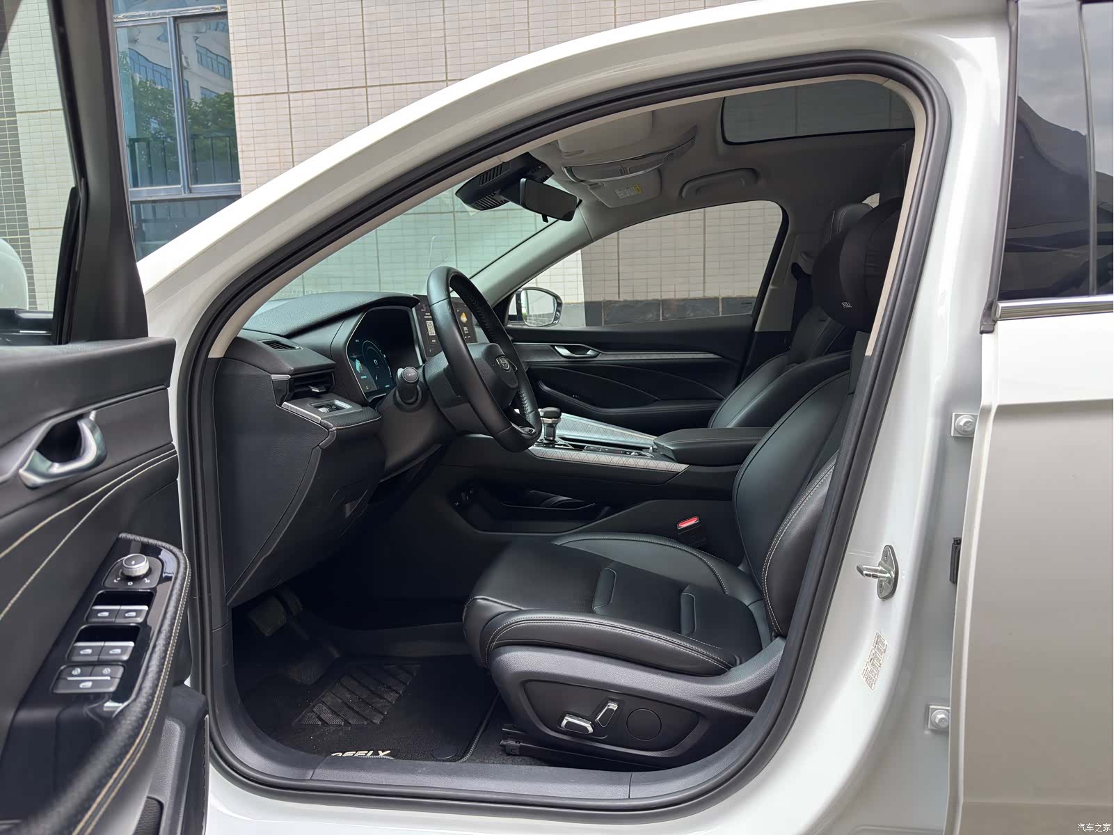 Geely Preface, 2021 все фото