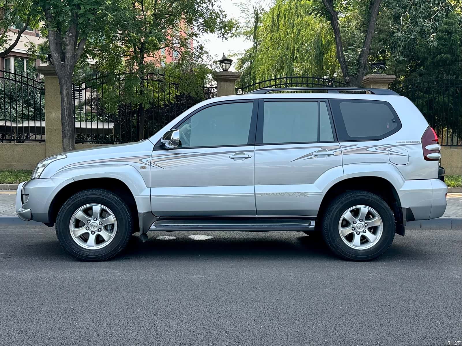 Toyota Prado, 2007 3