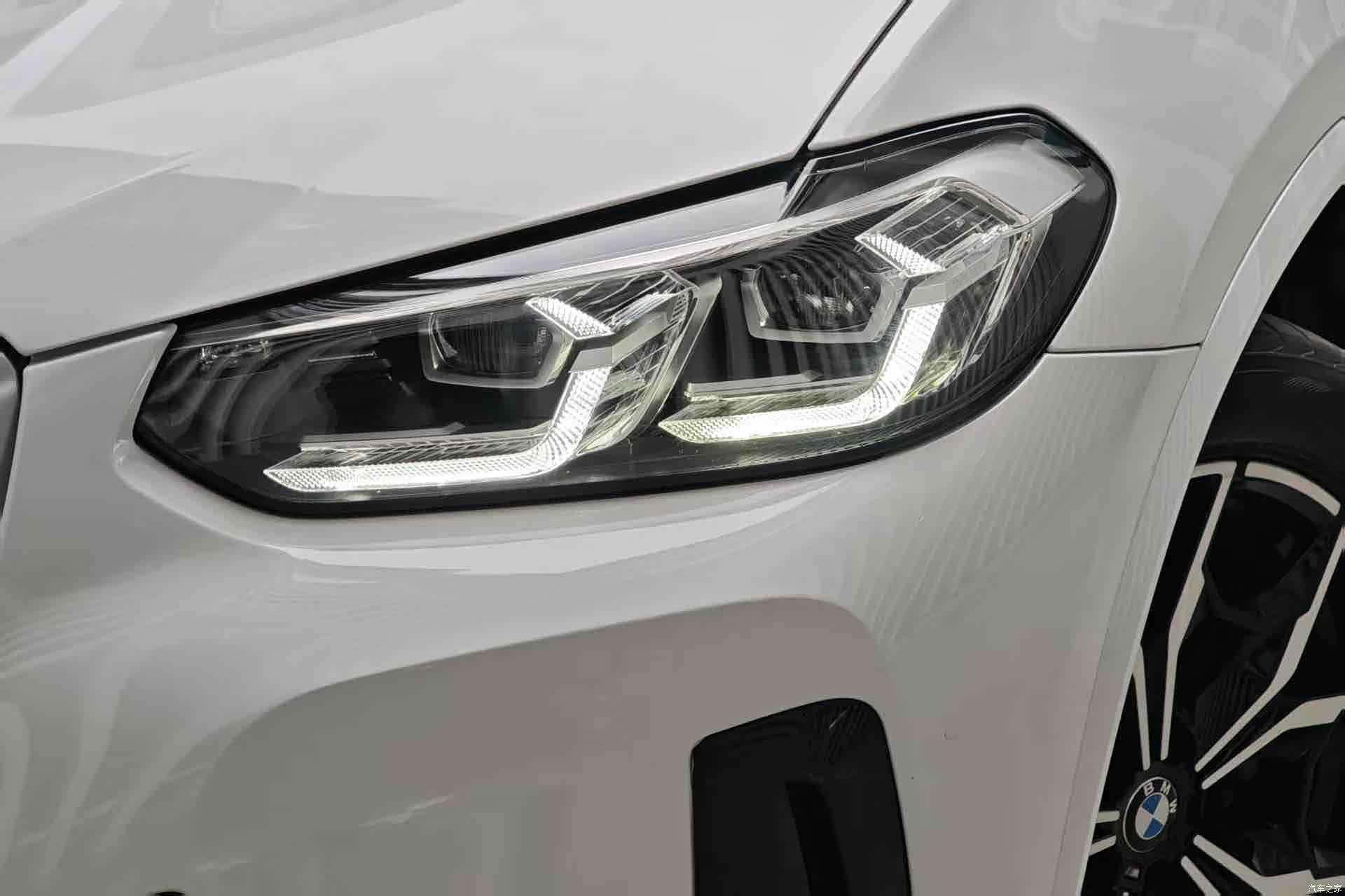 BMW X3, 2022 все фото