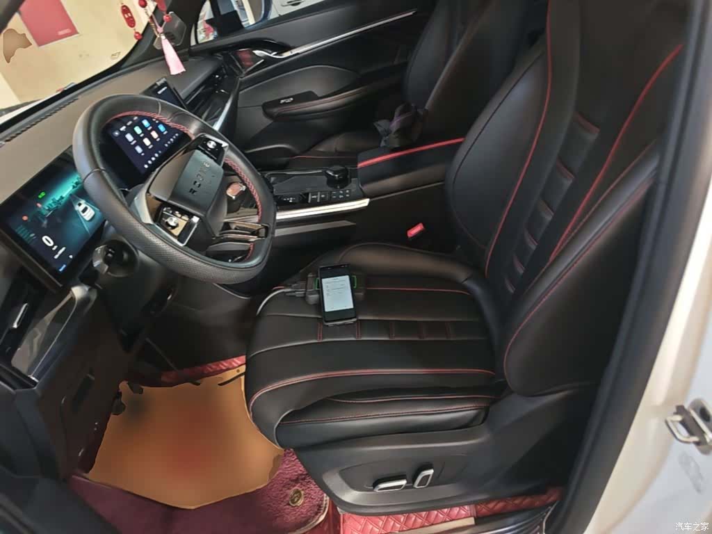 Roewe RX5, 2022 15