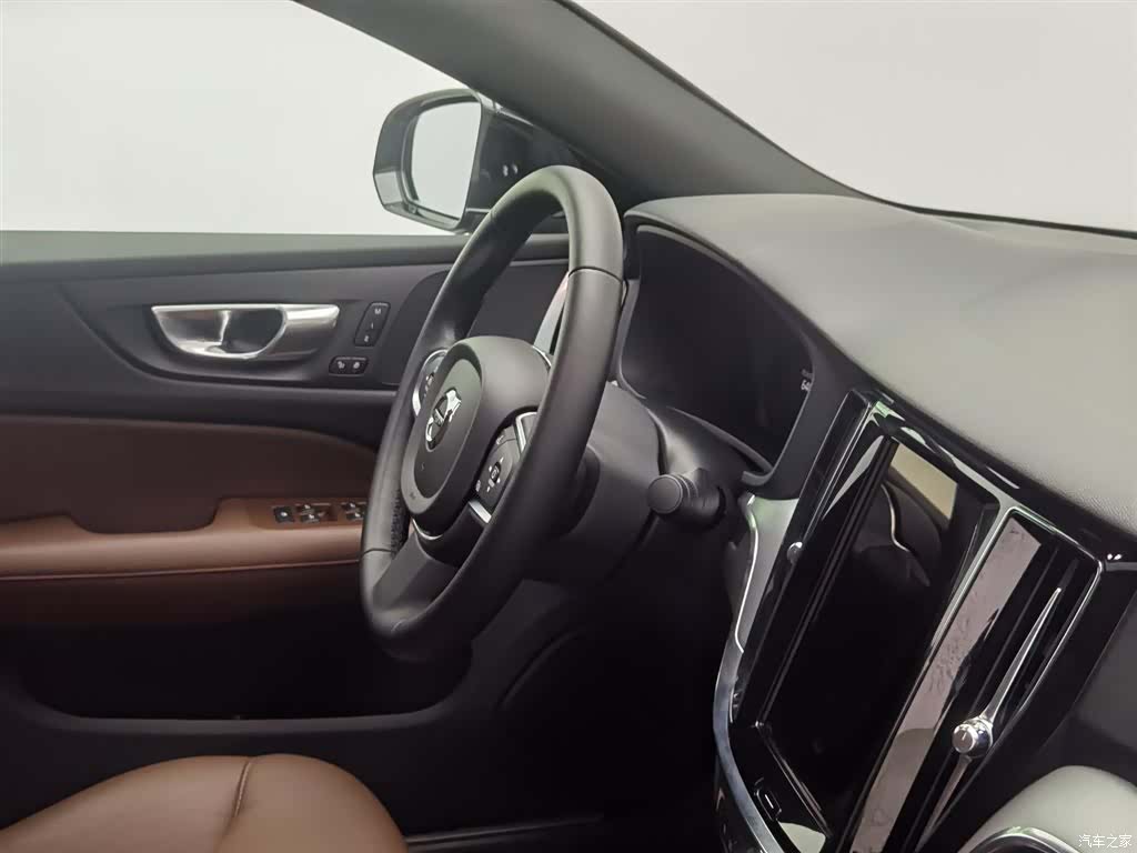 Volvo S60, 2025 22