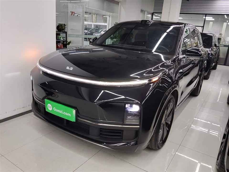 Li Auto Ideal L8