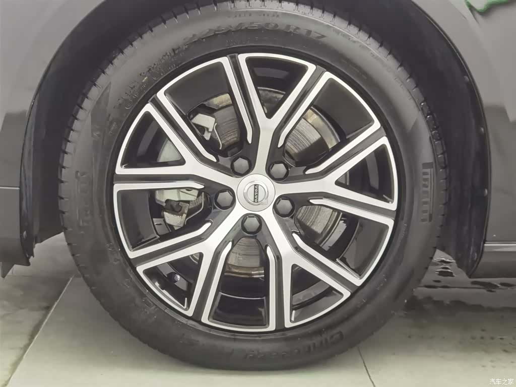 Volvo S60, 2025 17