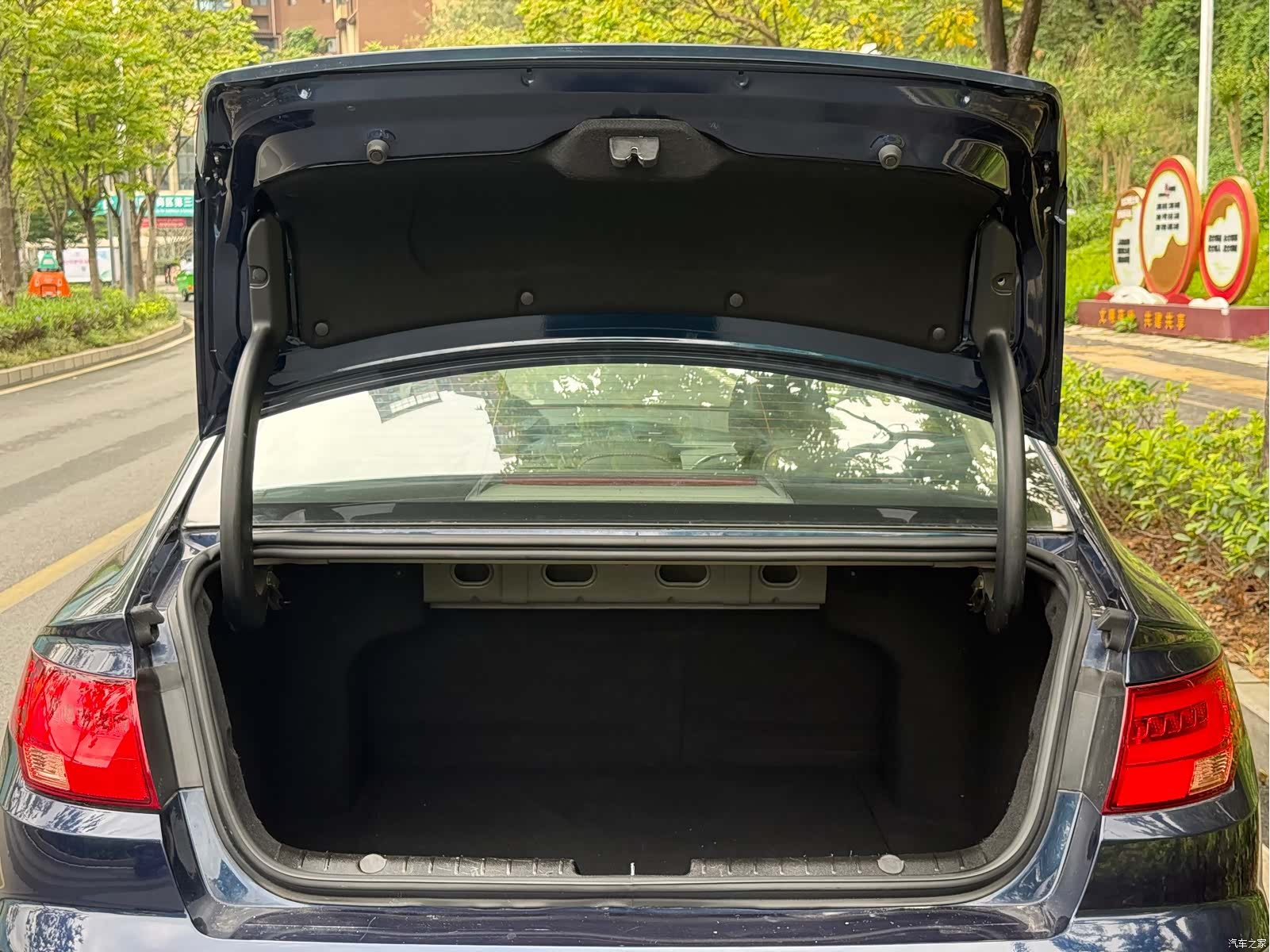 Geely Emgrand, 2018 14