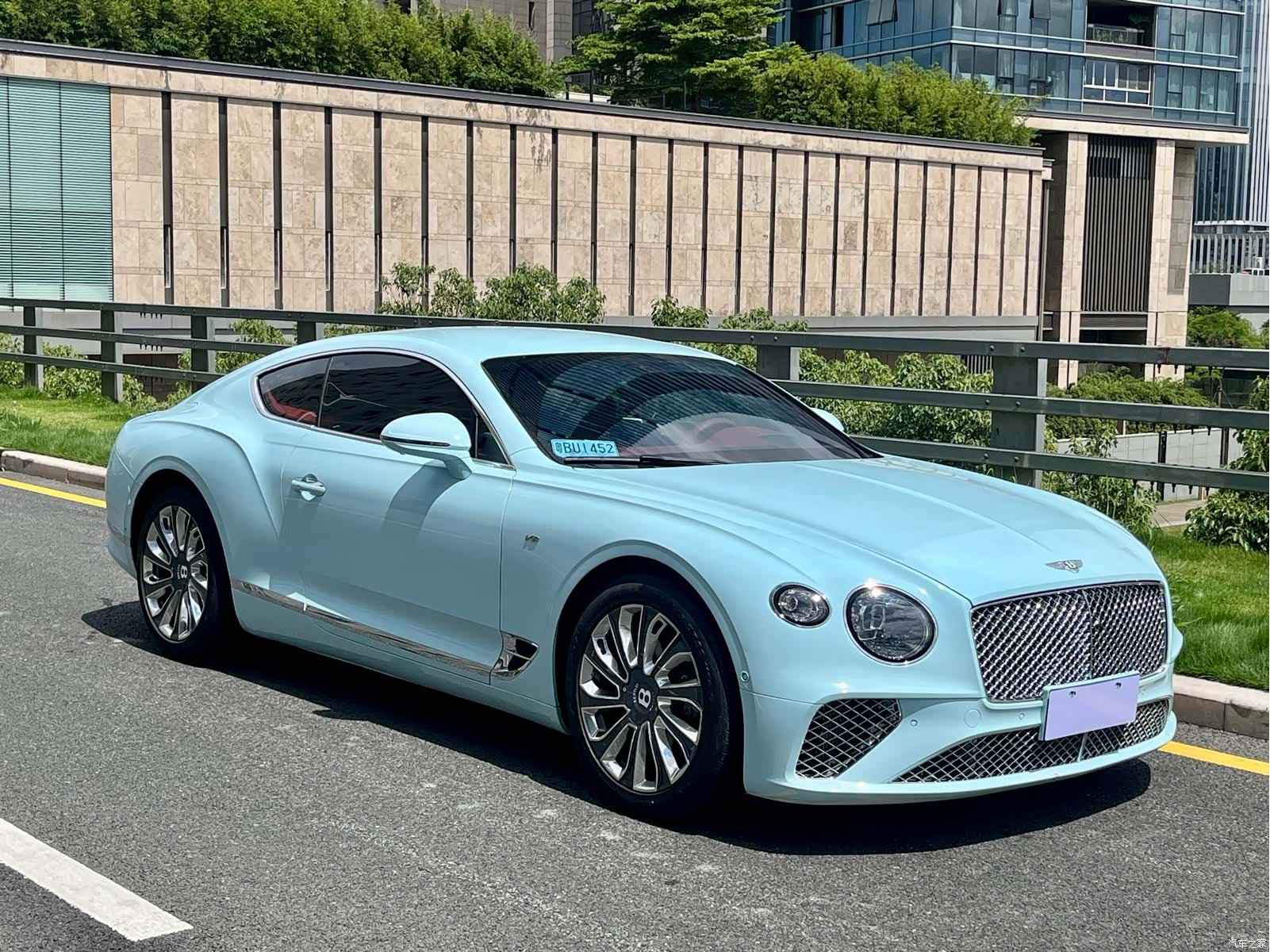 Bentley Continental GT, 2021 3
