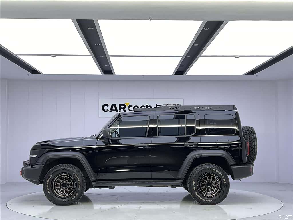 Tank 300, 2023 7
