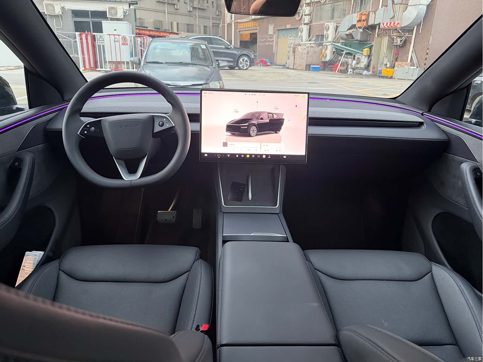 Tesla Model Y, 2026 все фото