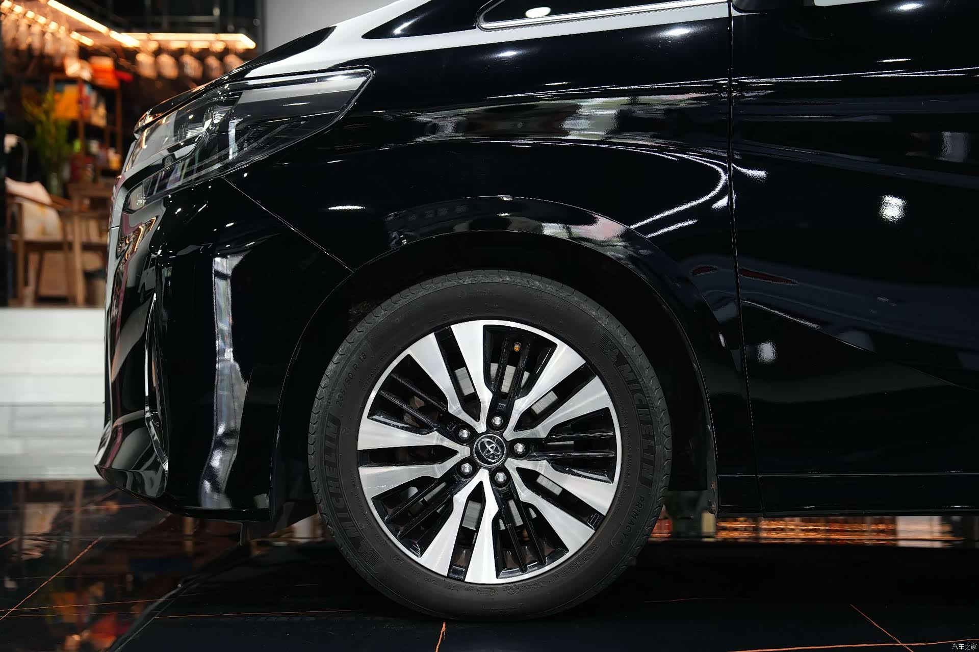 Toyota Alphard, 2018 6