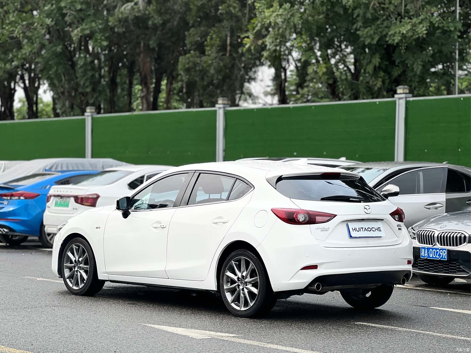 Mazda Mazda3, 2017 12