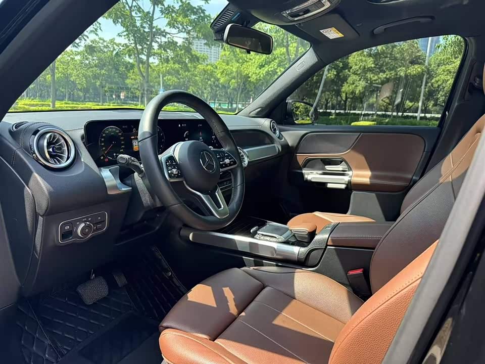 Mercedes-Benz GLB