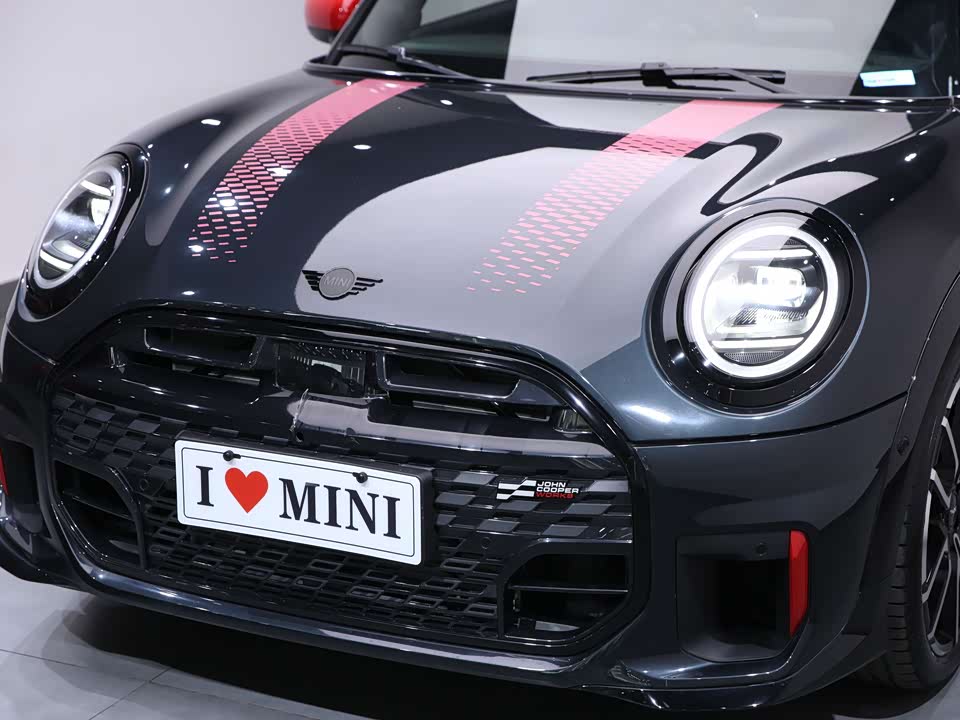 MINI JCW