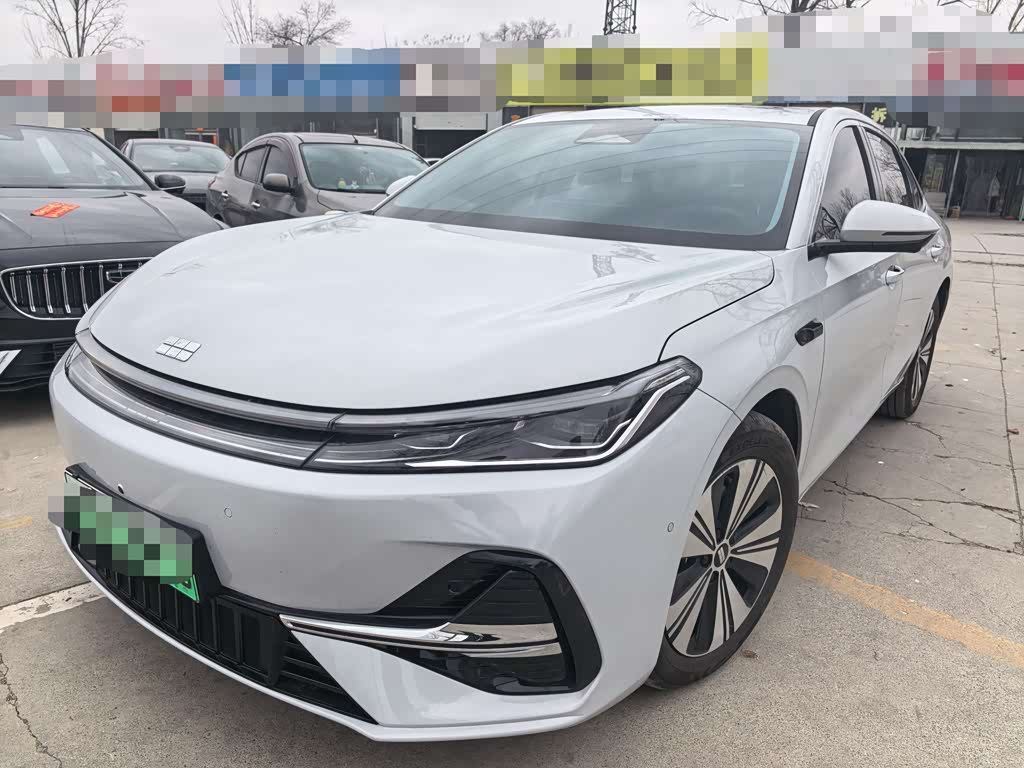 Geely Galaxy A7 EM