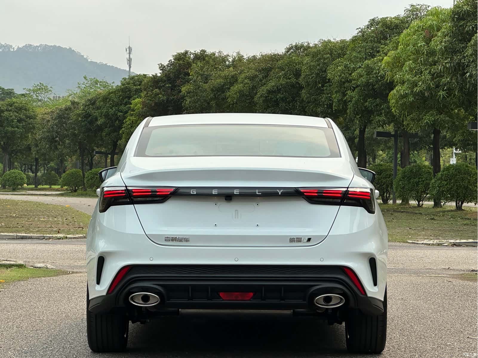 Geely Binray, 2026 29