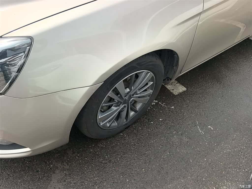 Geely Emgrand, 2018 23