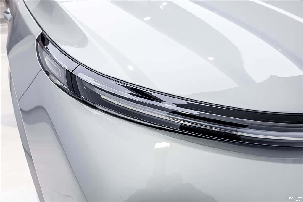 Li Auto L8, 2025 6
